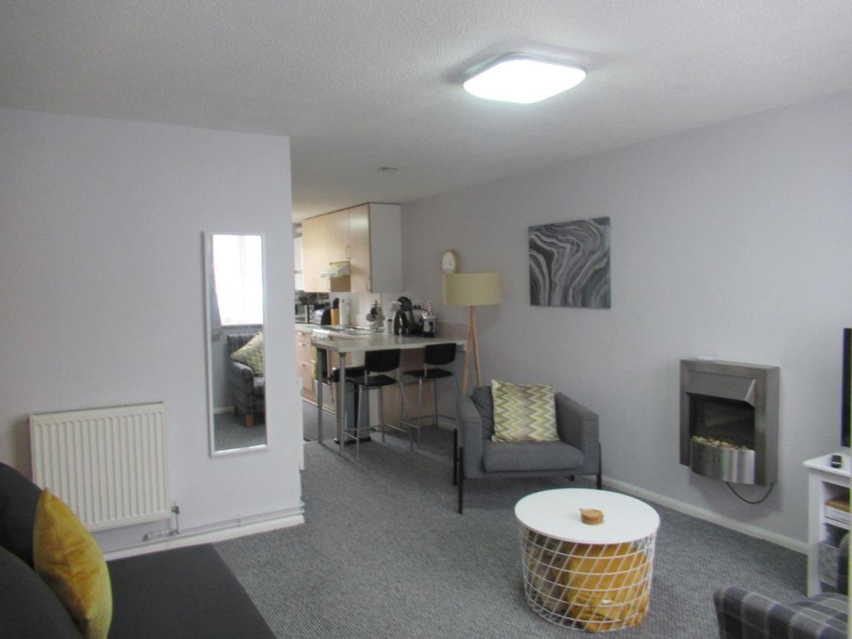 Bradley Stoke Self Contained Ground Floor Apartment Бристоль Екстер'єр фото